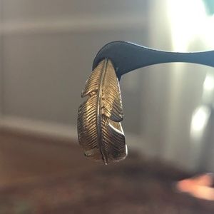 Vintage Leaf Earrings (Gold Tone)